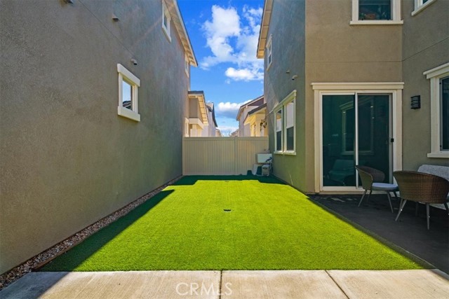 Detail Gallery Image 33 of 38 For 240 Tavern Creek, Palmdale,  CA 93551 - 3 Beds | 3 Baths