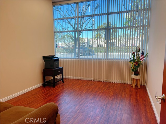 1115 S Grove Avenue, Ontario, California 91761, ,Commercial Lease,For Rent,1115 S Grove Avenue,CRTR25046526