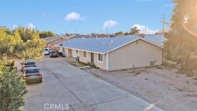 Detail Gallery Image 2 of 4 For 14025 Spruce, Hesperia,  CA 92345 - – Beds | – Baths