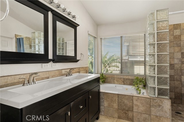 Detail Gallery Image 34 of 64 For 993 S Dylan Way, Anaheim Hills,  CA 92808 - 3 Beds | 2/1 Baths