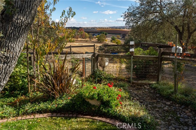 Detail Gallery Image 36 of 58 For 5679 Loma Verde Drive, Paso Robles,  CA 93446 - 3 Beds | 2 Baths