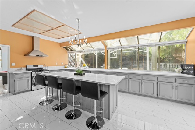 Detail Gallery Image 5 of 39 For 1020 La Salle Cir, Corona,  CA 92879 - 4 Beds | 3 Baths