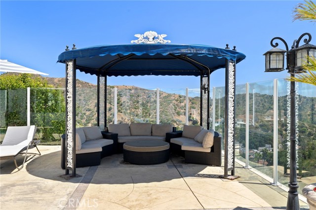 759 Foxkirk Road, Glendale CA: https://media.crmls.org/medias/45f1a9e0-f242-4792-9529-746fa0095b95.jpg