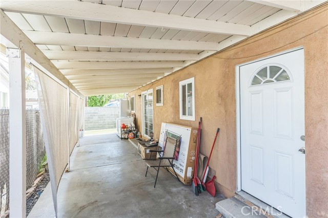 418 N Berlyn Avenue, Ontario CA: https://media.crmls.org/medias/45f1e0b1-9d80-49b8-af30-e0cbd6b1dd3c.jpg