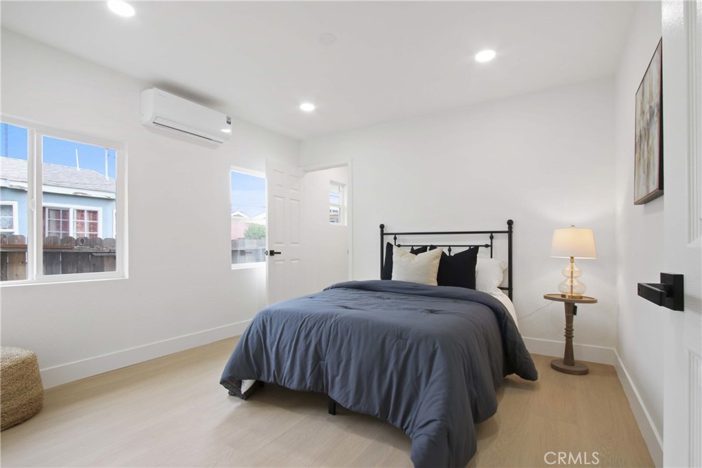 MLS #DW25165726 img 10