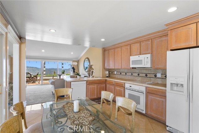 22841 Veranada Road, Laguna Niguel CA: https://media.crmls.org/medias/45f47a98-0684-48d9-b6af-02928cab9c8c.jpg