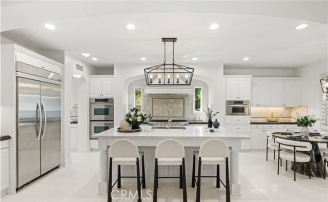 31 Prairie, Irvine CA: https://media.crmls.org/medias/45f5a3a3-31c2-4e56-b394-394c8c3a82ea.jpg
