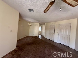 Detail Gallery Image 11 of 25 For 19218 Elm Dr, Apple Valley,  CA 92308 - 2 Beds | 2 Baths