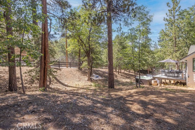 Detail Gallery Image 47 of 49 For 796 Ford Ln, Big Bear Lake,  CA 92315 - 3 Beds | 3 Baths