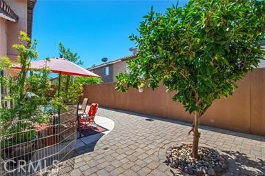 Detail Gallery Image 2 of 23 For 4816 Ventana Way, Oceanside,  CA 92057 - 3 Beds | 2/1 Baths