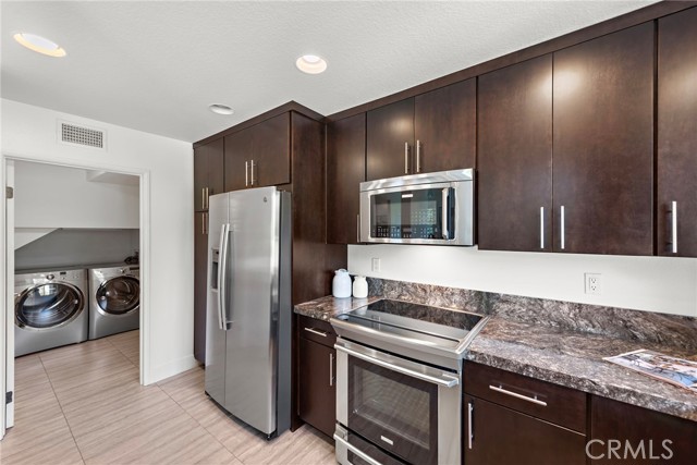 45f97c63 B3af 4d1f 96d9 22d9be381a40