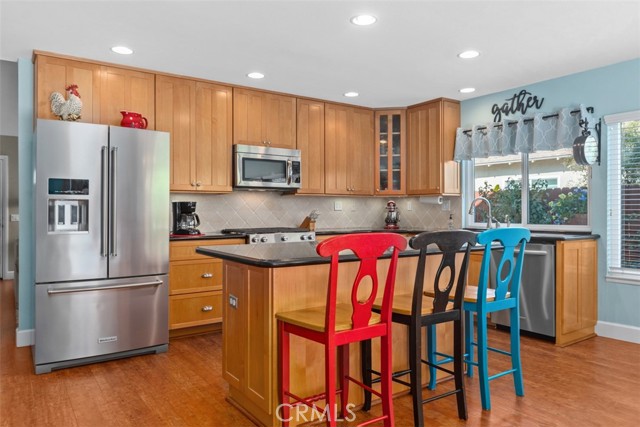 Detail Gallery Image 12 of 48 For 11608 Onyx, Cypress,  CA 90630 - 5 Beds | 3 Baths