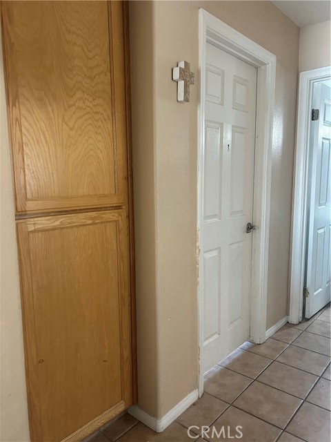 Detail Gallery Image 4 of 12 For 1301 W Willow, Ridgecrest,  CA 93555 - 3 Beds | 2 Baths