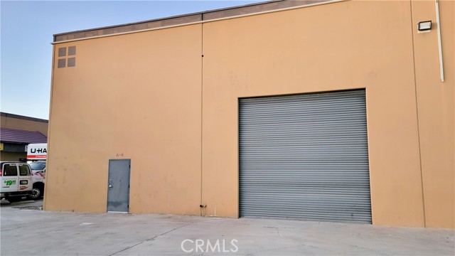 17229 Lemon Street, Hesperia, California 92345, ,Commercial Lease,For Rent,17229 Lemon Street,CRHD24210681
