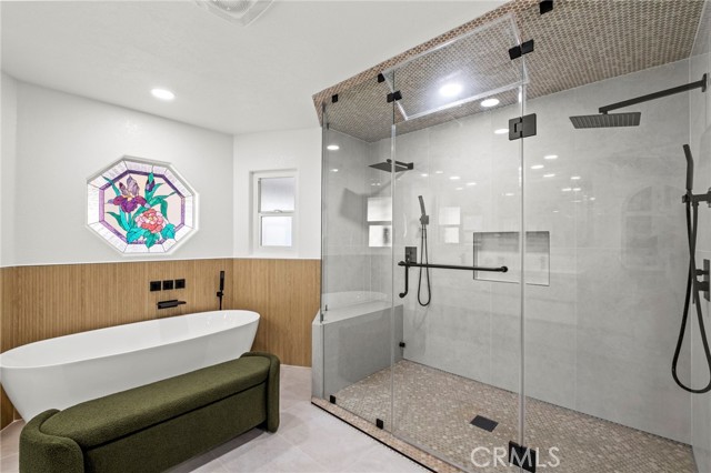 Detail Gallery Image 34 of 67 For 22731 Canyon Lake Dr, Canyon Lake,  CA 92587 - 4 Beds | 4 Baths