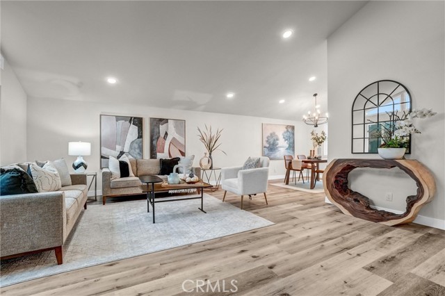 Detail Gallery Image 5 of 35 For 6631 E Princeton, Anaheim,  CA 92807 - 3 Beds | 2/1 Baths