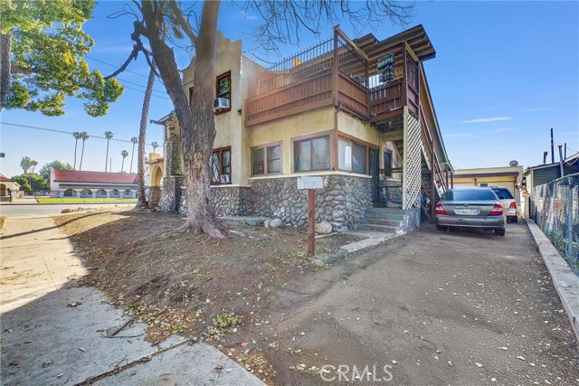 Detail Gallery Image 9 of 16 For 593 N San Antonio, Pomona,  CA 91767 - – Beds | – Baths