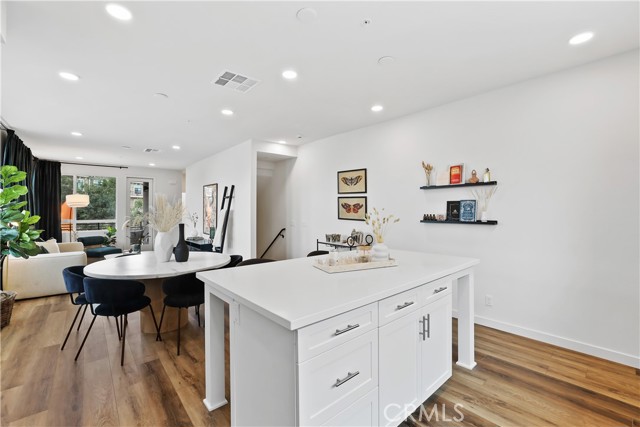 Detail Gallery Image 12 of 23 For 30 Bigsby Dr, Stanton,  CA 90680 - 3 Beds | 3/1 Baths