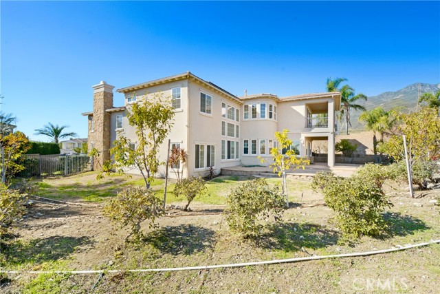 Detail Gallery Image 3 of 7 For 4925 Lone Acres Ct, Rancho Cucamonga,  CA 91737 - 5 Beds | 4/1 Baths