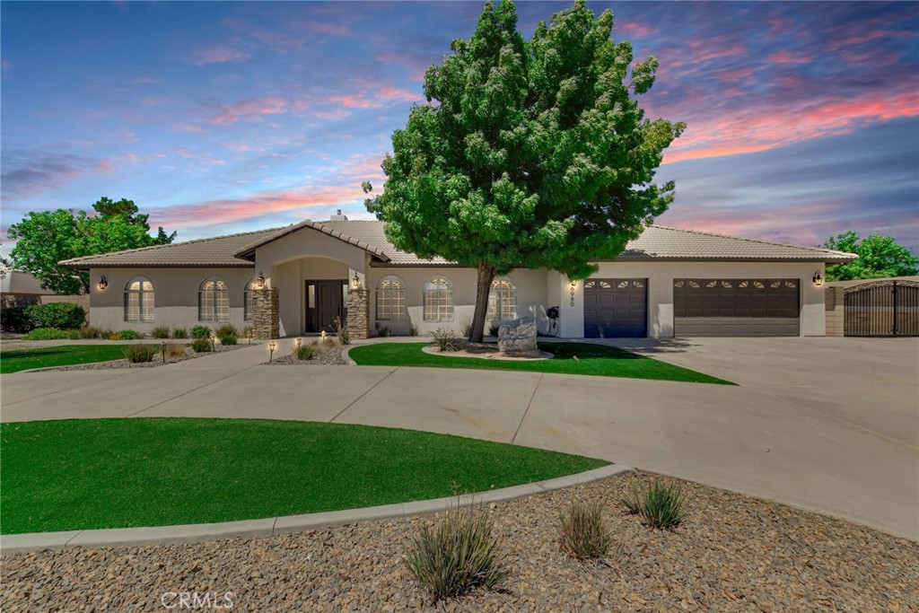 6980 Oak View Court
