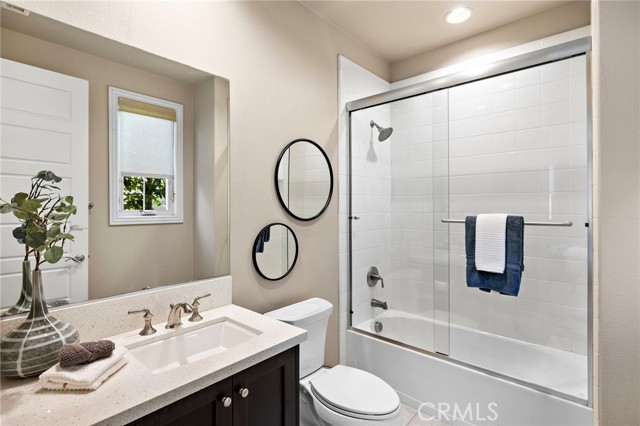 Detail Gallery Image 56 of 73 For 108 Heather Mist, Irvine,  CA 92618 - 5 Beds | 5/1 Baths