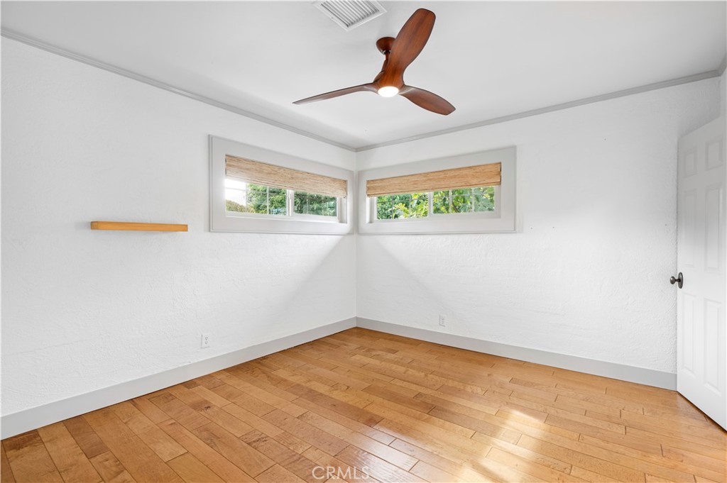 MLS #NP25259793 image #11