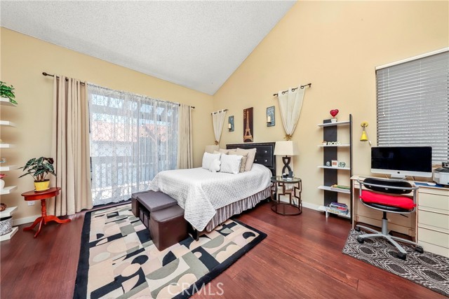 Detail Gallery Image 17 of 29 For 20937 Judah Ln, Newhall,  CA 91321 - 3 Beds | 2/1 Baths