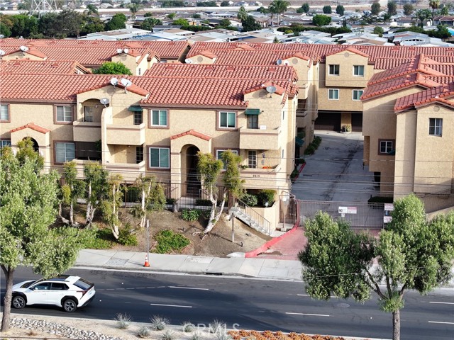 Detail Gallery Image 1 of 7 For 8615 Beverly Bld #29,  Pico Rivera,  CA 90660 - 3 Beds | 2 Baths