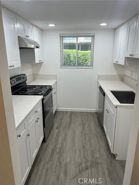 Detail Gallery Image 4 of 9 For 35104 Mesa Grande Dr, Calimesa,  CA 92320 - 2 Beds | 2 Baths