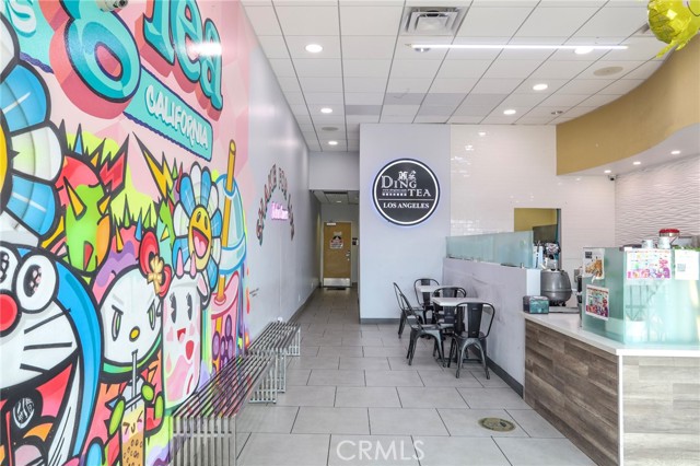 0, Los Angeles CA: https://media.crmls.org/medias/46001ead-3b4f-47bf-b7a8-e5b0b6a6e2ac.jpg