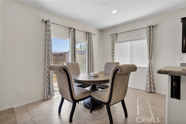 Detail Gallery Image 17 of 49 For 14267 Solterra Ln, Adelanto,  CA 92301 - 4 Beds | 3 Baths