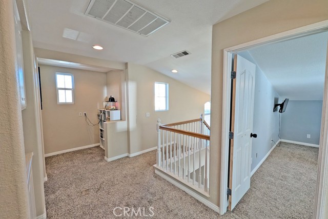 Detail Gallery Image 21 of 34 For 6130 Fairlane Ave, Corona,  CA 92880 - 4 Beds | 2/1 Baths