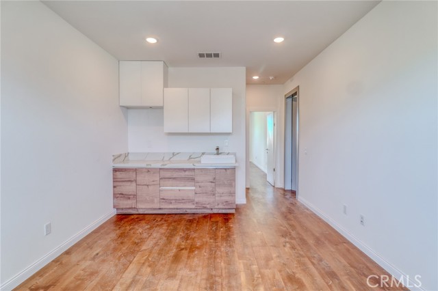 Detail Gallery Image 20 of 27 For 14424 Buvan Ct, Moreno Valley,  CA 92555 - 5 Beds | 3/1 Baths