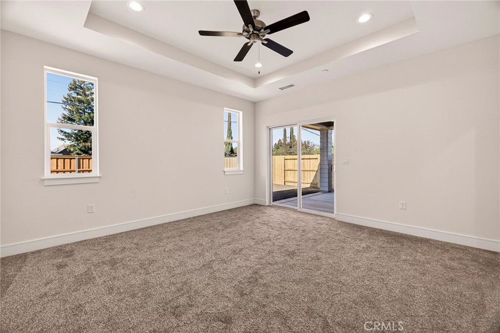 https://media.crmls.org/medias/4600d8ed-4801-48b0-8860-f821ffd459f1.jpg?preset=X-Large
