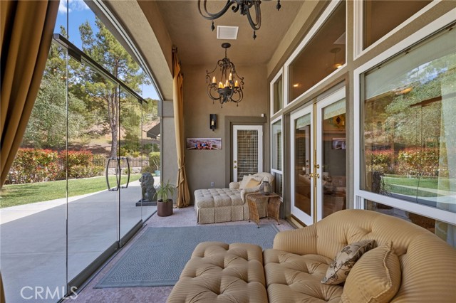 38565 Celine Cove, Murrieta CA: https://media.crmls.org/medias/4600de0e-95bb-4dab-a14a-54a0d2b803c8.jpg