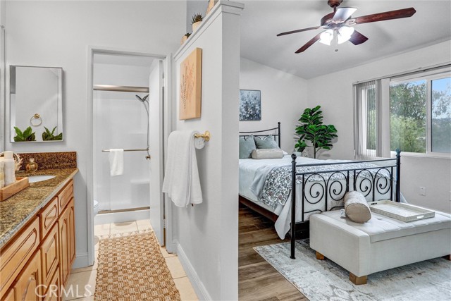 16096 Caminito Tomas, San Diego CA: https://media.crmls.org/medias/4601c004-08cf-4ff1-a471-b61769486122.jpg