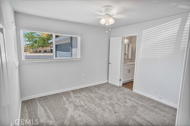 Detail Gallery Image 7 of 16 For 1109 W Avenue J8, Lancaster,  CA 93534 - 3 Beds | 2 Baths
