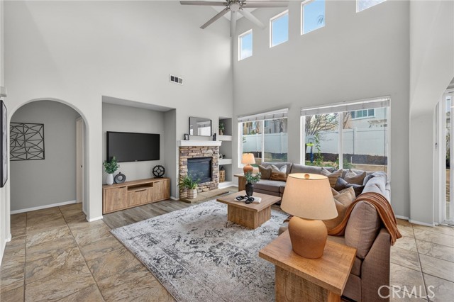 Detail Gallery Image 12 of 56 For 45590 Alpine, Temecula,  CA 92592 - 5 Beds | 3/1 Baths