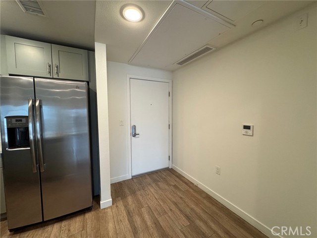 Detail Gallery Image 8 of 37 For 1025 S Berendo St #411,  Los Angeles,  CA 90006 - 2 Beds | 2 Baths