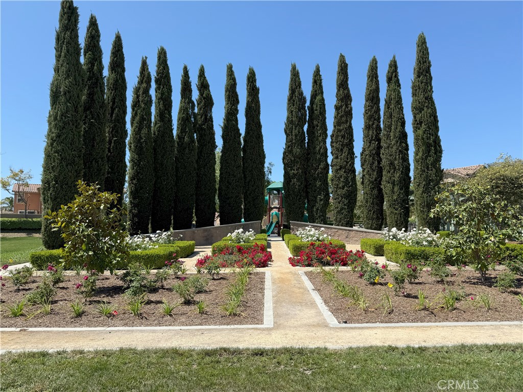 https://media.crmls.org/medias/4607d4b0-c534-4d0c-b5a9-2e559e10c424.jpg?preset=X-Large