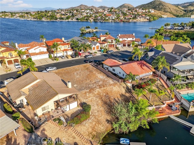 Detail Gallery Image 8 of 21 For 21951 Stawberry Ln, Canyon Lake,  CA 92587 - – Beds | – Baths