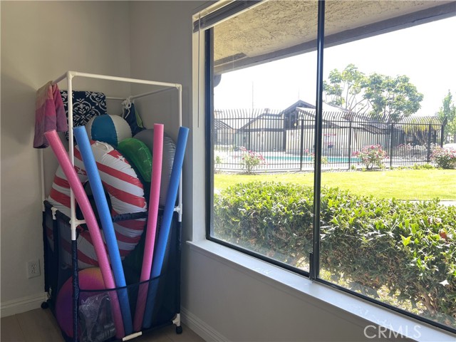 Detail Gallery Image 3 of 23 For 18946 E Berrytree, Orange,  CA 92869 - 4 Beds | 2 Baths