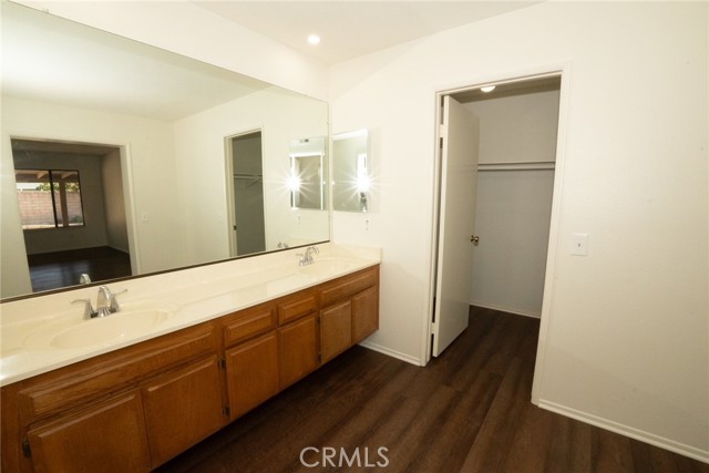 Detail Gallery Image 15 of 17 For 2607 Rochelle Pl, Simi Valley,  CA 93063 - 3 Beds | 2 Baths