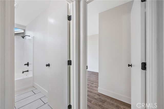 1967 N Ventura Avenue, Farmersville CA: https://media.crmls.org/medias/4608d3e4-a784-405f-906a-6904720a03d7.jpg