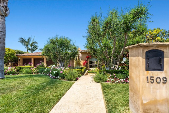 1509 Via Montemar, Palos Verdes Estates, California 90274, 4 Bedrooms Bedrooms, ,4 BathroomsBathrooms,Residential,Sold,Via Montemar,SB21180594