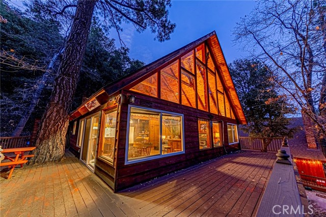 Detail Gallery Image 44 of 51 For 5522 Acorn, Wrightwood,  CA 92397 - 1 Beds | 1/1 Baths