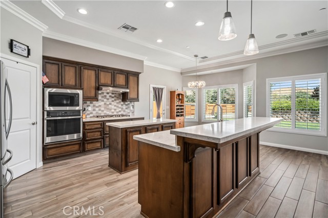 Detail Gallery Image 1 of 50 For 22600 Camp Dr, Tehachapi,  CA 93561 - 3 Beds | 2 Baths