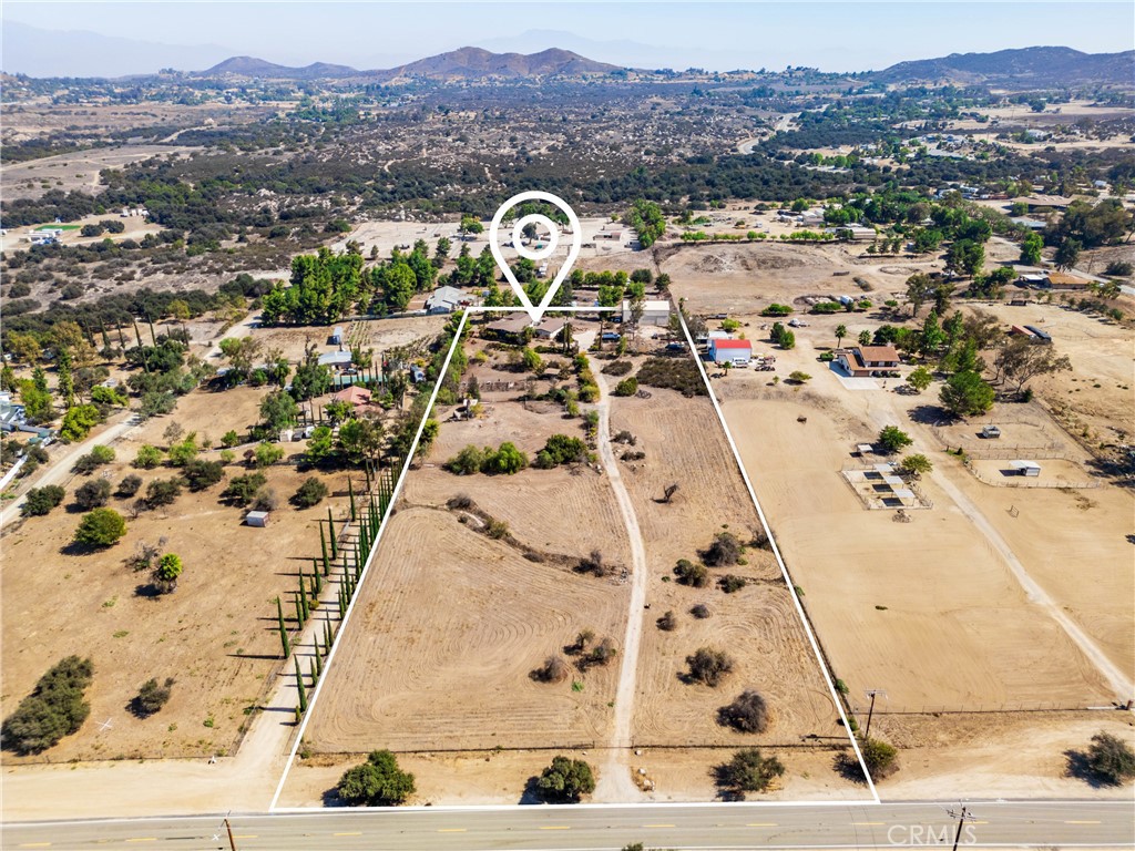 22350 Gavilan Rd