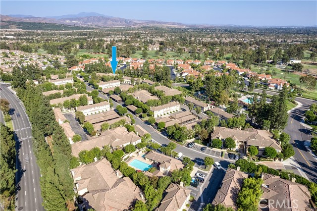 234 Gallery Way, Tustin CA: https://media.crmls.org/medias/460e21dc-b5eb-4c19-b22e-676b008cd00f.jpg