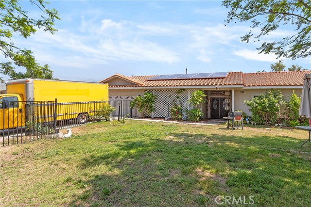 25785 Edgemont Court, San Bernardino CA: https://media.crmls.org/medias/460e80b5-d5e6-4efe-a1f1-4a3e82b86de7.jpg